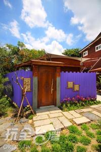 Phòng Có Giường Cỡ Queen Nhìn Ra Vườn (Queen Room with Garden View)