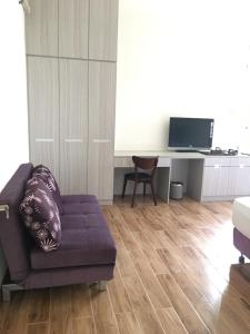 Phòng Tiêu Chuẩn Giường Lớn (Standard King Room)
