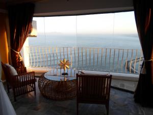 Deluxe Double Room with Sea View room in Harbourview Lodge