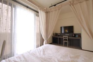 Phòng Giường Đôi Nhìn Ra Vườn (Double Room with Garden View)