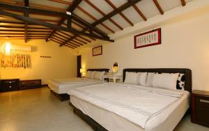 Phòng Cổ Điển Cho 4 Người (Classic Quadruple Room)