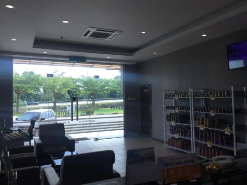 Ayer Hitam Hotel near Dataran Gemilang Yong Peng Ayer Hitam Hotel near Dataran Gemilang Yong Peng