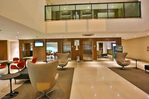 Előcsarnok, Quality Hotel & Suites Brasilia in South Wing Előcsarnok, Quality Hotel & Suites Brasilia in South Wing