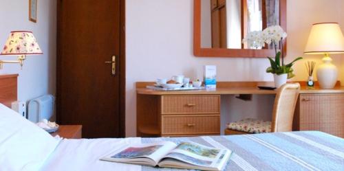 This photo about Hotel Tirreno shared on HyHotel.com
