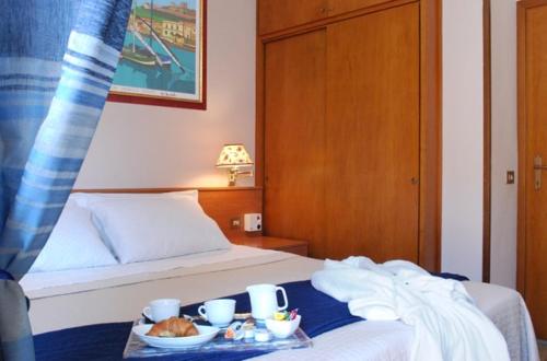 This photo about Hotel Tirreno shared on HyHotel.com