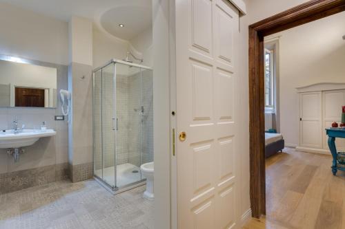 This photo about Residenza D'Epoca Historia Luxury Boutique shared on HyHotel.com