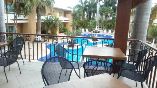 Balcony/terrace, Tecnohotel Merida Norte in Merida Balcony/terrace, Tecnohotel Merida Norte in Merida