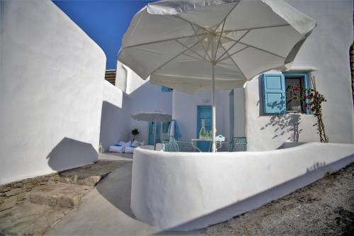 Exterior view, Mykonos Moussa in Mykonos Exterior view, Mykonos Moussa in Mykonos