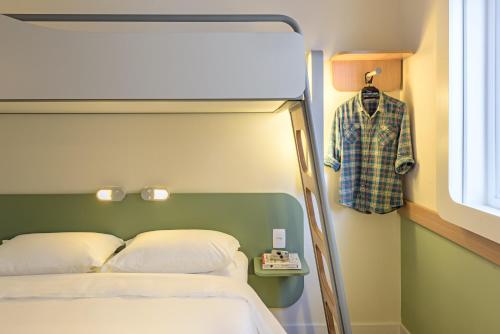 This photo about Ibis Budget Blumenau shared on HyHotel.com