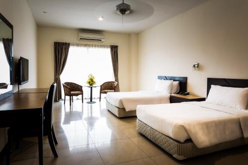 Tower Regency Hotel & Apartments near Restoran Cowan Street Ayam Tauge & Koitiau Tower Regency Hotel & Apartments near Restoran Cowan Street Ayam Tauge & Koitiau