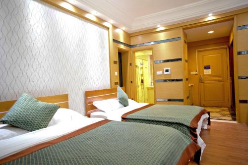 This photo about Xi Run Hui Feng International Apartment Hotel shared on HyHotel.com