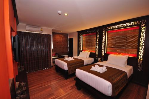 Chalelarn Hotel in Hua Hin City Center Chalelarn Hotel in Hua Hin City Center