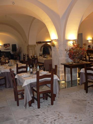 Restaurant, Residence Il Palazzo in Santo Stefano di Sessanio Restaurant, Residence Il Palazzo in Santo Stefano di Sessanio