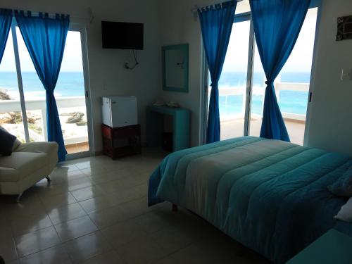 Hotel Casa Cural y Galería Isla Mujeres