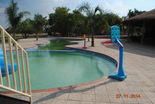 Bazén, Moba Hotel & Convention Centre in Kitwe Bazén, Moba Hotel & Convention Centre in Kitwe