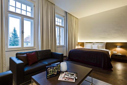 Hotel Steirerschlossl in Zeltweg Hotel Steirerschlossl in Zeltweg
