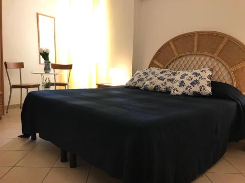 Guestroom, Clorinda - Immobilevante in Ponza Island Guestroom, Clorinda - Immobilevante in Ponza Island