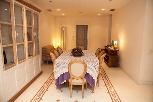 This photo about Il Cigno di Catania shared on HyHotel.com