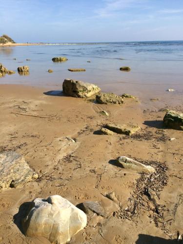 ชายหาด, La Scogliera Turca in เรอัลมอนเต ชายหาด, La Scogliera Turca in เรอัลมอนเต
