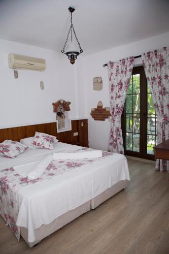 This photo about Cayırlı Alacati Hotel shared on HyHotel.com