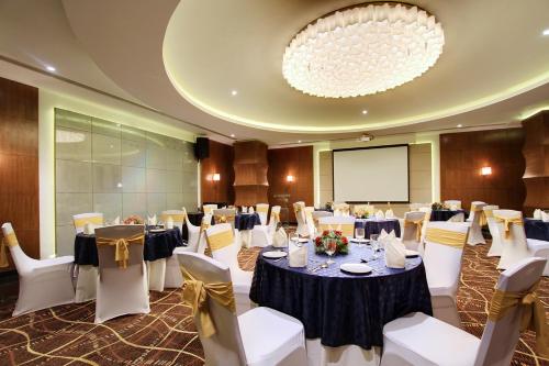Banquet hall, Comfort Inn Insys near Yashwanthpur Railway Station Banquet hall, Comfort Inn Insys near Yashwanthpur Railway Station
