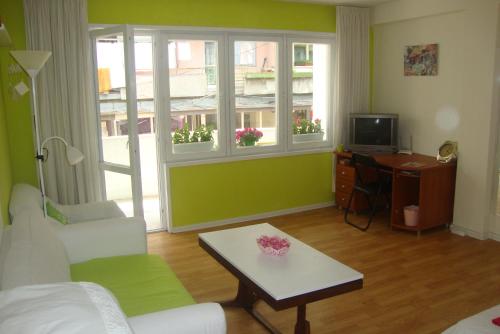 Guest Rooms Colours in Казанлак Guest Rooms Colours in Казанлак