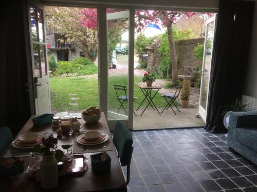 Instalaciones, B&B In de Oude Smederij Zaltbommel in Zaltbommel Instalaciones, B&B In de Oude Smederij Zaltbommel in Zaltbommel