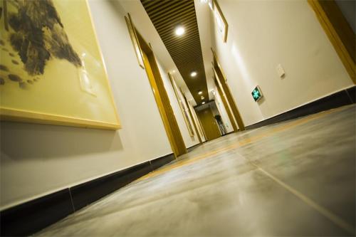 This photo about Yishe Hotel Shilu Road Metro Station Branch shared on HyHotel.com