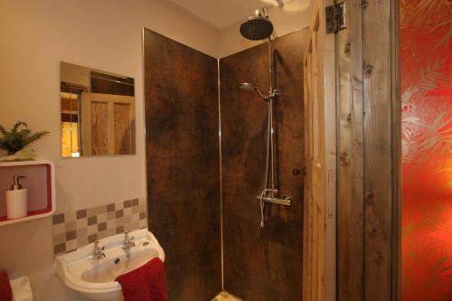 This photo about Lime Tree Cottage Bed & Breakfast shared on HyHotel.com