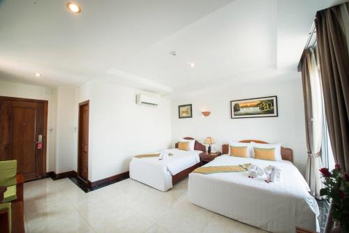 Relax Hotel in Phnom Penh Relax Hotel in Phnom Penh