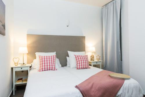 Hotel Apartamentos Cornellalux 2