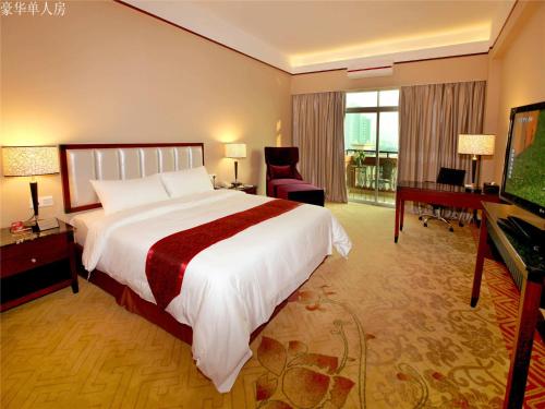 This photo about Zhongshan Jinbai Hotel shared on HyHotel.com