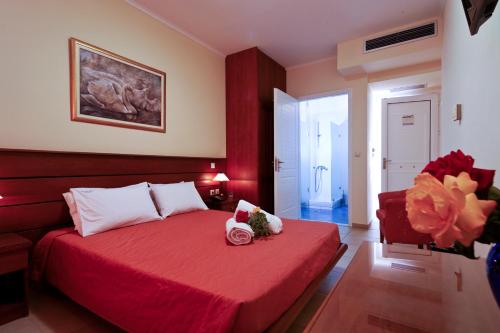 Hotel Cristina Maris in Loutraki Hotel Cristina Maris in Loutraki