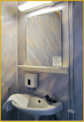 This photo about Efinor Jobbhotell Førde shared on HyHotel.com