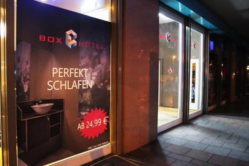 ทางเข้า, บ็อกซ์โฮเต็ล เกิททิงเงิน (อัพพ์ เบส โฮเต็ล) (BoxHotel Goettingen (App Based Hotel)) in กอตติงเกน ทางเข้า, บ็อกซ์โฮเต็ล เกิททิงเงิน (อัพพ์ เบส โฮเต็ล) (BoxHotel Goettingen (App Based Hotel)) in กอตติงเกน