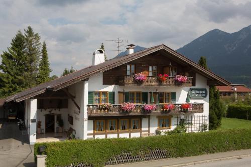 Exterior view, Gastehaus Zunterer in Wallgau Exterior view, Gastehaus Zunterer in Wallgau