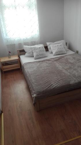 Ліжко, Apartment U Moniki in Сьрода-Шльонська Ліжко, Apartment U Moniki in Сьрода-Шльонська