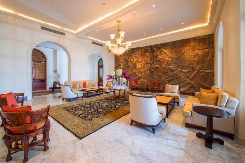 Lobby, Galle Face Hotel in Colombo Lobby, Galle Face Hotel in Colombo