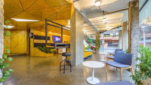 Facilities, Hotel El Penon by Bithotels in Cali Facilities, Hotel El Penon by Bithotels in Cali