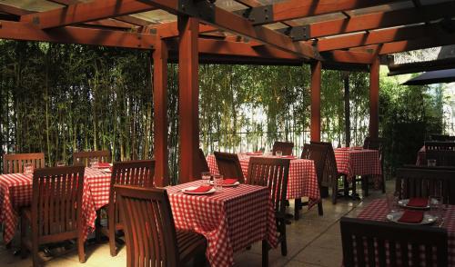 Restaurant, Hotel Residencia del Sol in Zone 9 Restaurant, Hotel Residencia del Sol in Zone 9