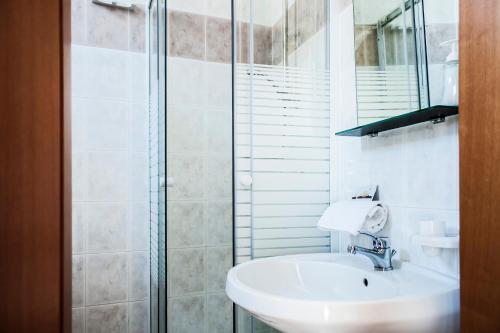 This photo about Olimpo Residence shared on HyHotel.com