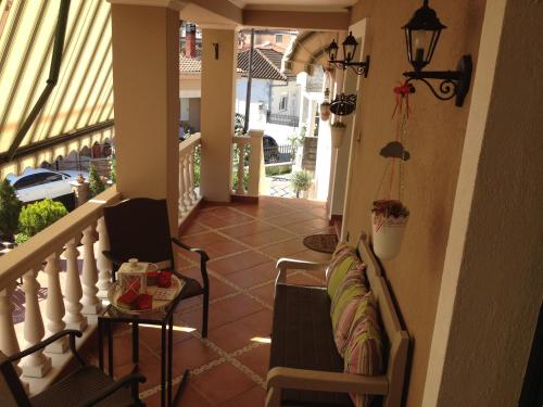 Балкон, Luxury Family Villa Meteora in Diava Балкон, Luxury Family Villa Meteora in Diava
