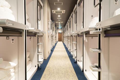 Cabin & Lounge Highland Station Inn Capsule Hotel in Fujikawaguchiko Cabin & Lounge Highland Station Inn Capsule Hotel in Fujikawaguchiko