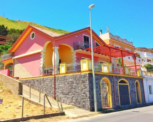 Exterior view, Tyrrhenian Sea Apartment in Reggio Calabria Exterior view, Tyrrhenian Sea Apartment in Reggio Calabria