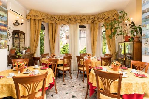 Étterem, Villa Albertina in Lido Étterem, Villa Albertina in Lido