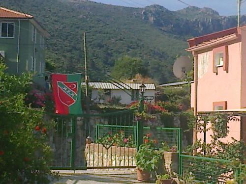 This photo about Mira Rooms shared on HyHotel.com