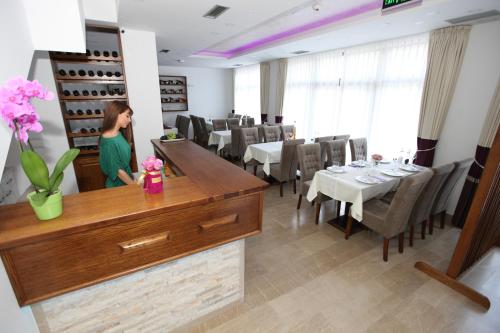 大厅, Apis Hotel in 特雷比涅 大厅, Apis Hotel in 特雷比涅