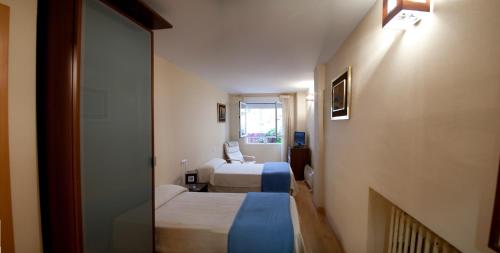 This photo about Hostal Ruiz shared on HyHotel.com