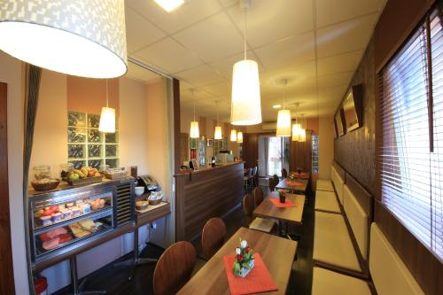 Food and beverages, Napraforgo Wellness Haz es Panzio in Ispitaalja Food and beverages, Napraforgo Wellness Haz es Panzio in Ispitaalja
