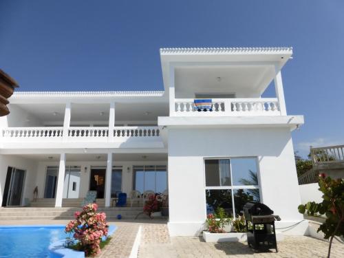 Maxanika in Jacmel Maxanika in Jacmel